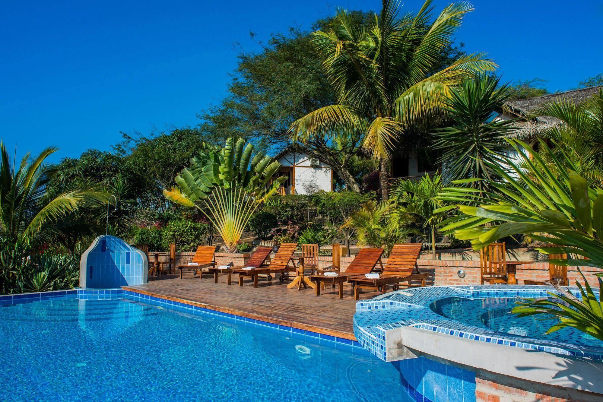 Hosteria La Terraza Puerto López Екстериор снимка