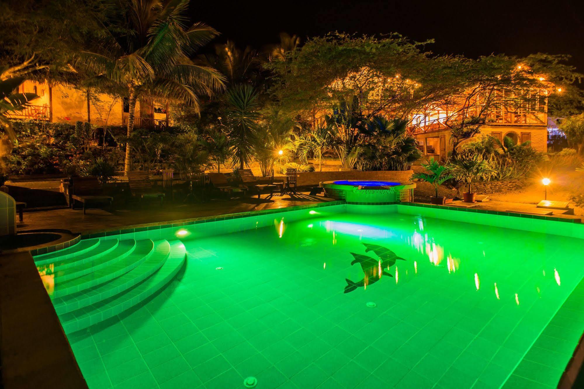 Hosteria La Terraza Puerto López Екстериор снимка